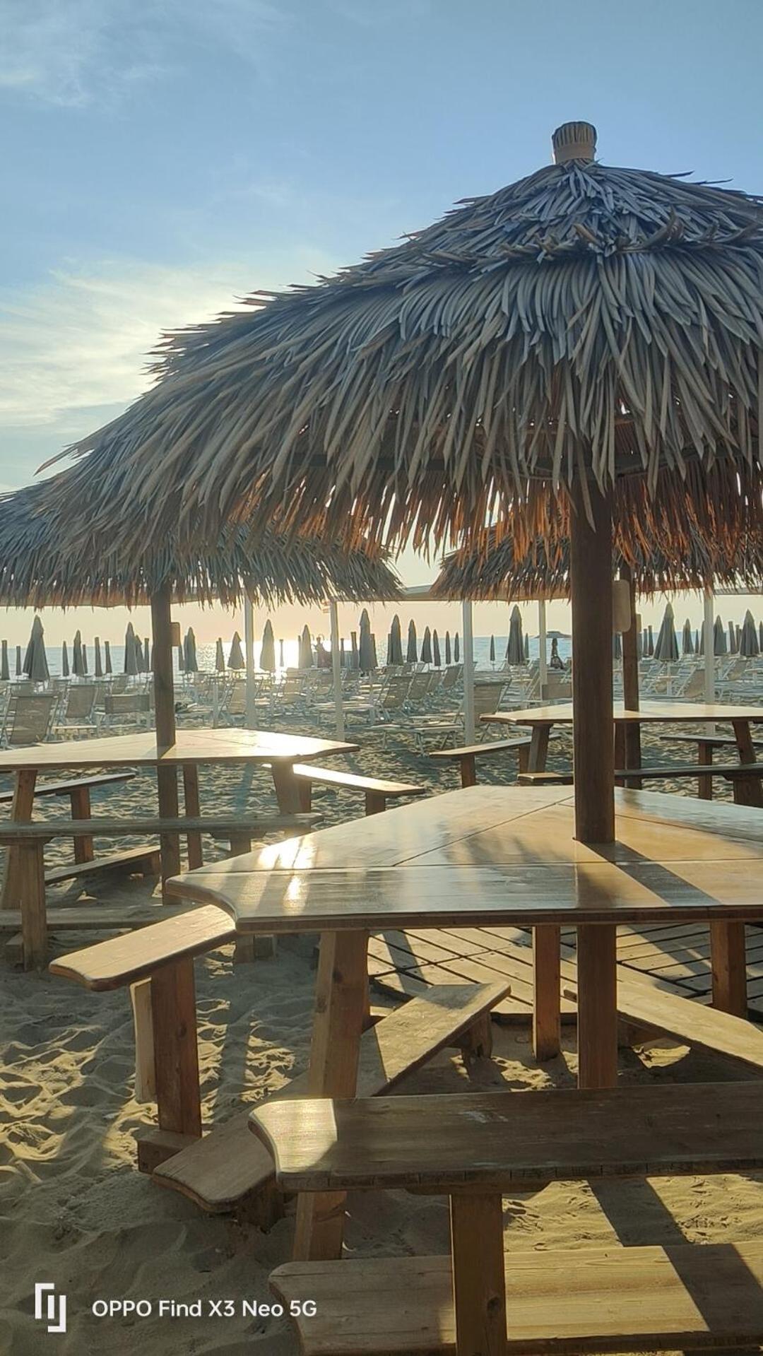 Sea Beach Relax Tirrenia Zewnętrze zdjęcie